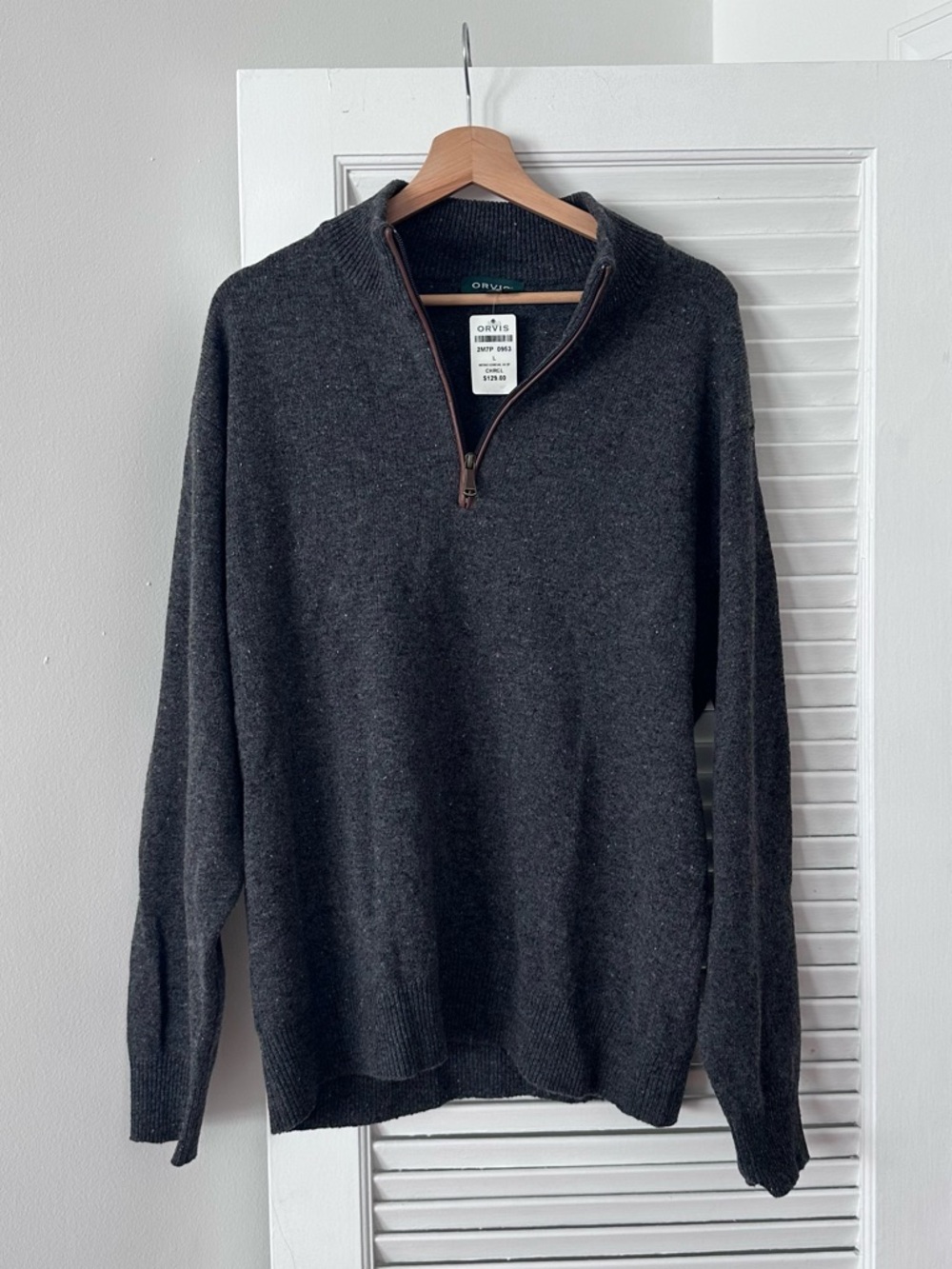 NWT Orvis Men's Charcoal Quarter-Zip Sweater
